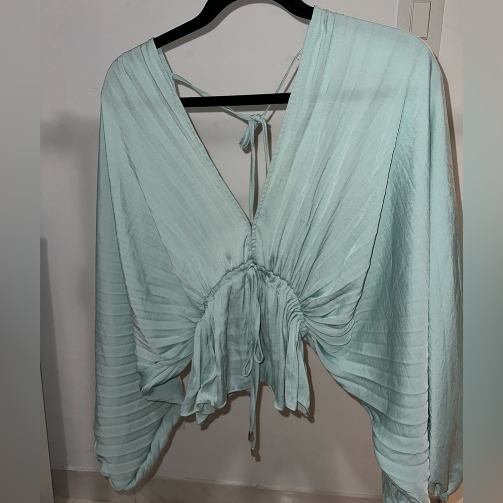 Free people Elouise blouse in sage, NWT